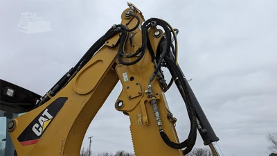 USED 2014 CATERPILLAR 416F