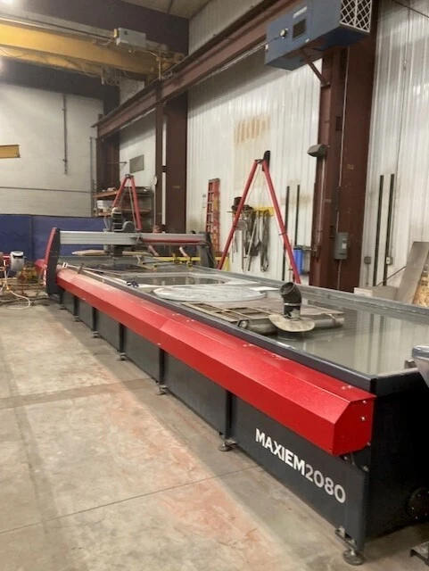 Innovative Machining: OMAX Maxiem 2080