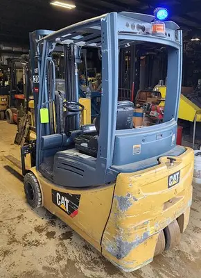 USED 2015 CATERPILLAR 2ET4000