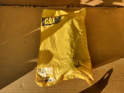 NEW CATERPILLAR 229-1023