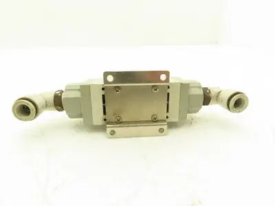 SMC PFA721-03-67-M Flow Switch 72psi 12/24VDC 10mm Push Connector