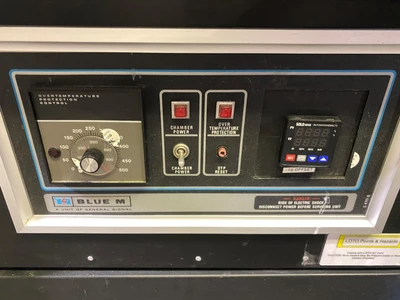 BLUE M VO-19C VACUUM OVEN - 200C