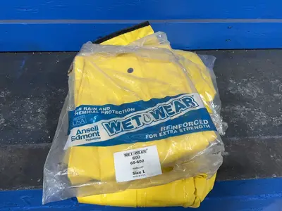 Used ANSELL _UNKNOWN_ Apparel, Gloves, Lab Coats Ohio US | HGR 24 #1326188