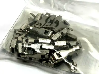 NEW TE CONNECTIVITY SOCKET CONTACT