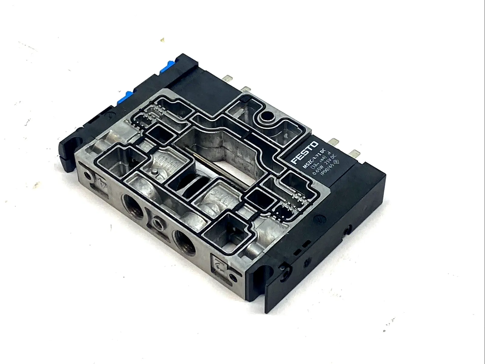 USED FESTO SOLENOID VALVE 5/2 BISTABLE 24VDC 161361