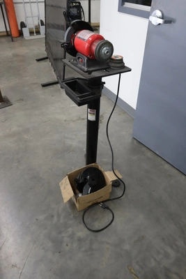 Used BAUER 6" GRINDER Pedestal Type Grinders (Double End) Minnesota US | Machinesused.com #1377521