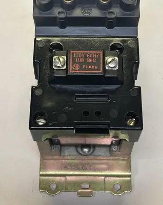 Used ALLEN-BRADLEY 702-BOD92 PLC Contactors | Surplus Asset Holdings #1227319