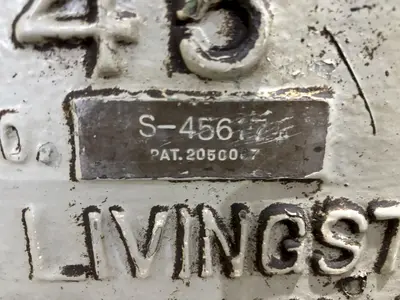 USED GALLMEYER & LIVINGSTON 45CAPACITY ......................... 12" X 24"SPINDLE CENTER TO TABLE .......... 19-1/2"