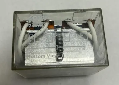 New | in-Stock OMRON LY4 Miscellaneous Equipment (Electrical & Power) | Surplus Asset Holdings #1190584
