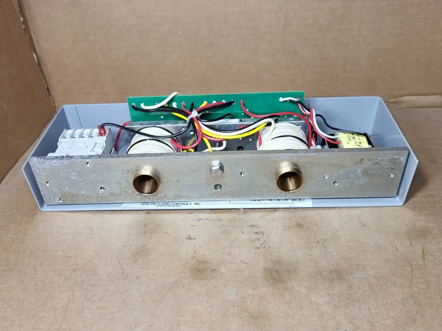 New | in-Stock JOSLYN CLARK CON-100051-00 Misc Electrical & Power Parts British Columbia CA | Lenmark #1439568