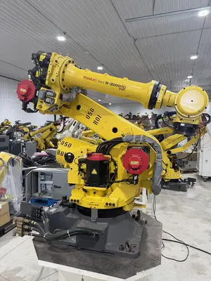 Used 2019 FANUC FANUC R-2000IC/210F Robots Michigan US | Aucto #1332199