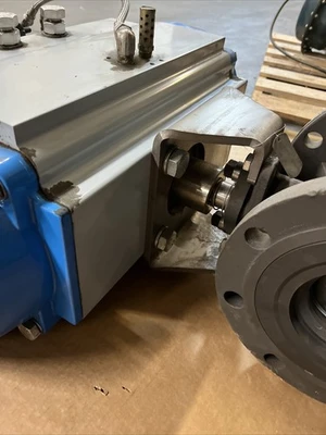 Jamesbury 6" Valve DN150 316SS wirh actuator Metso Fisher