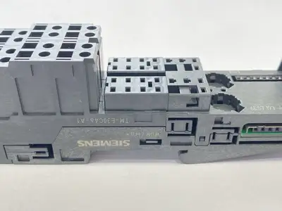 New | in-Stock Siemens SIMATIC DP ET 200S Terminal Module TM-E30C46-A1 PLC Input & Output Michigan US | Maverick Industrial Sales #1395457