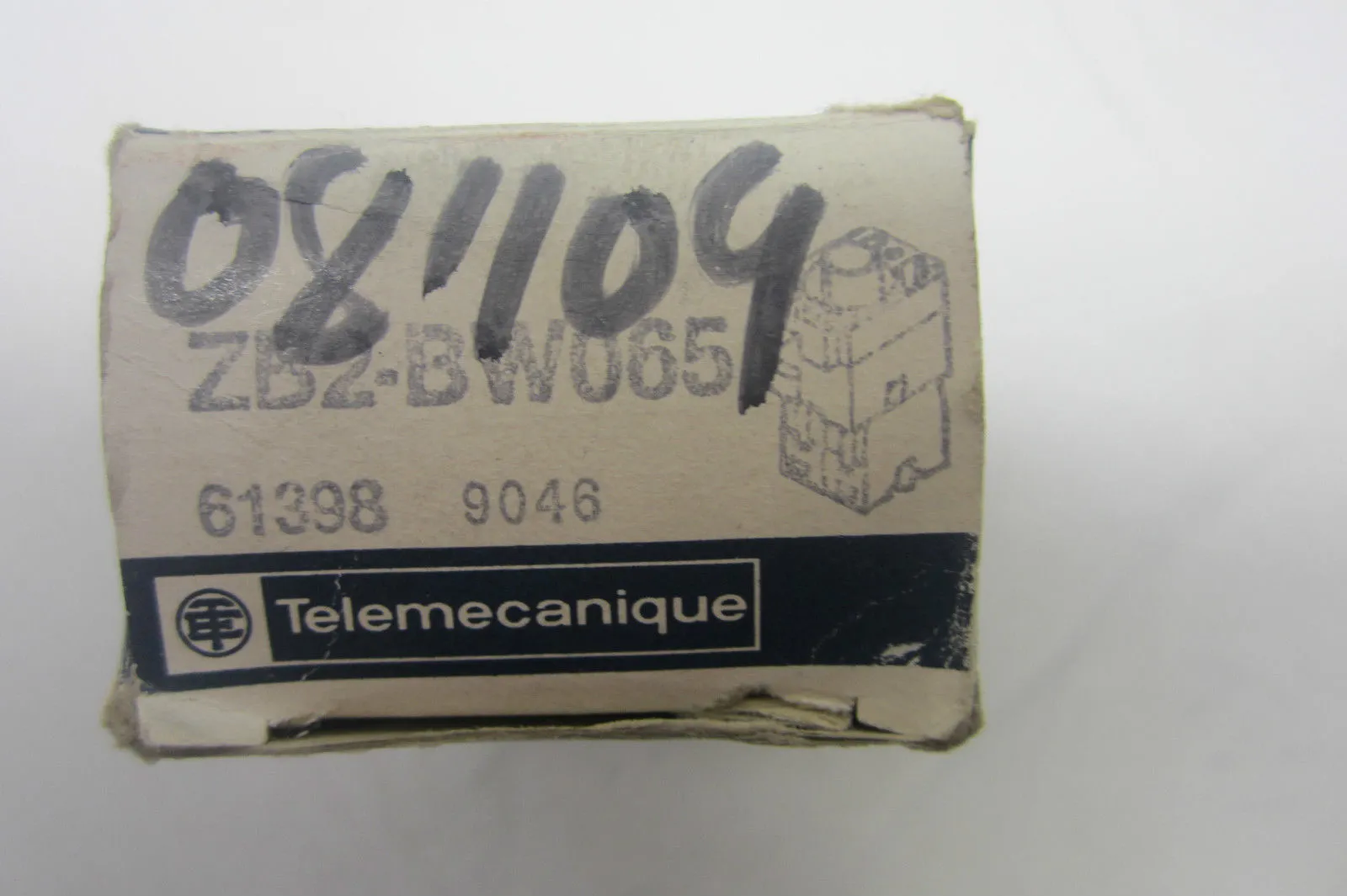NEW TELEMECANIQUE ZB2-BW065 LIGHT MODULE ZB2BW065
