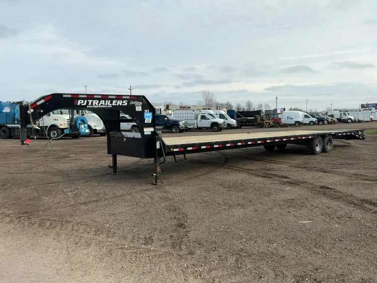 Used 2024 PJ TRAILERS 40' TANDEM AXLE GOOSENECK Flatbed Trailers Michigan US | Miedema Asset Management Group #1172677