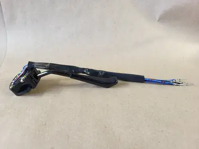 NEW TOYOTA GENUINE PARTS 84652-69435