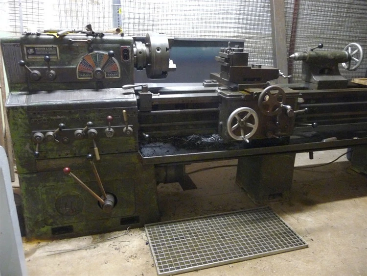 Used MEUSER 300 X 2000 MM Engine Lathes BE | Apt International N.V #361705