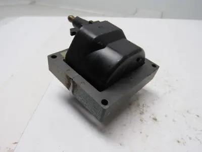 Echlin IC29 Ignition Coil 12V Blade, Bullet Terminals