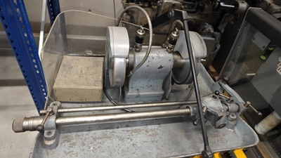 AGATHON Pedestal Grinders, lot of 6 very nice machines in good used condition, price per lot