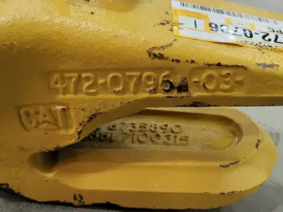 USED CATERPILLAR 472-0796