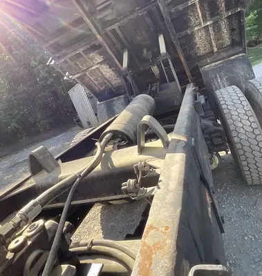 Used 2004 STERLING L9500 Dump trucks Virginia US | Proxy Equipment #1388708