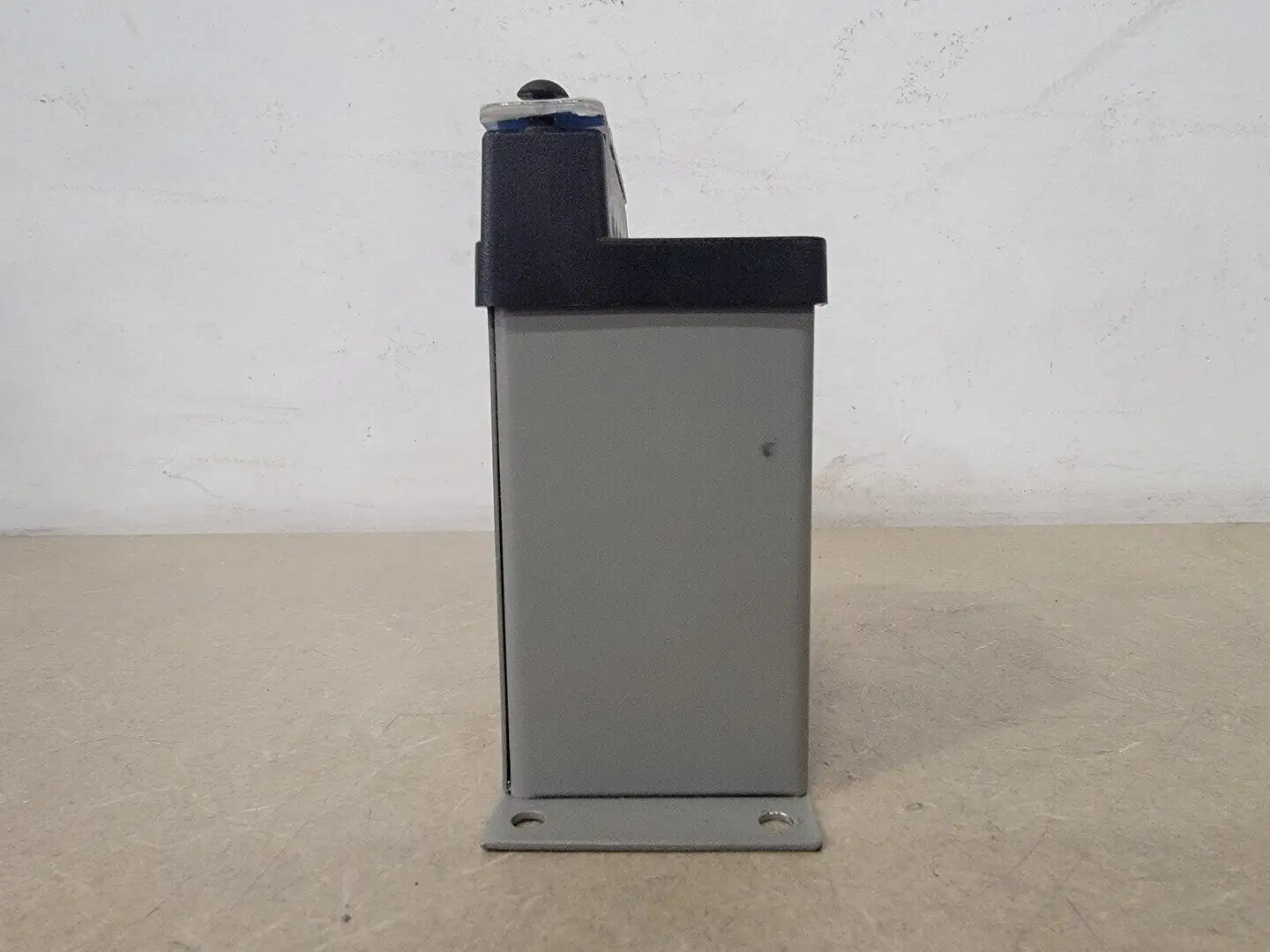 USED SQUARE D CLE-202001