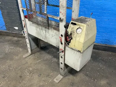 Used 1997 STENHOJ 500994 H-Frame Presses Ohio US | HGR 24 #1251213