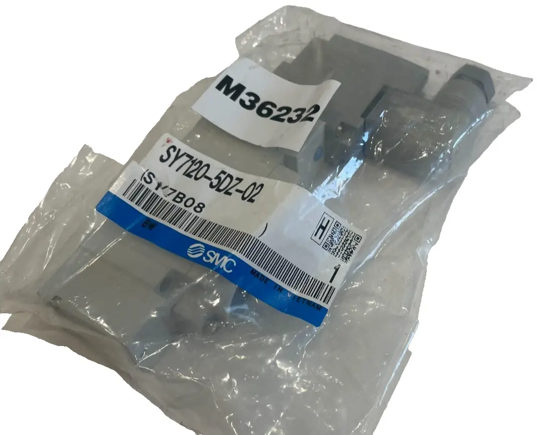 NEW SMC SY7120-5DZ-02 SOLENOID VALVE SY71205DZ02