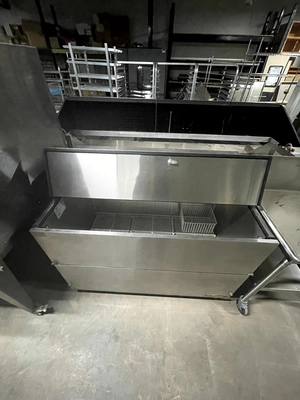 72-0455 True TMC58SSS Self Contained Chest Cooler