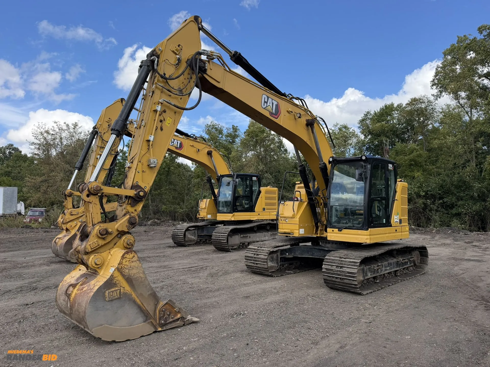 Used 2023 CAT 325 Crawler Excavators Michigan US | Miedema Asset Management Group #1483288