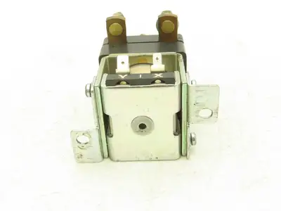 Toyota CT200A24D1M AC Motor Contactor 200A 24V Coil Off 8HBW30 Pallet Jack