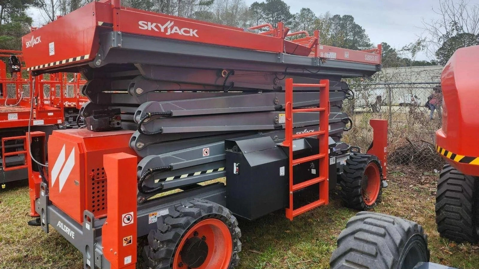 USED 2025 SkyJack SJ9253RT