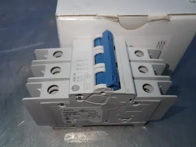 NEW ALLEN BRADLEY 1489M3D080