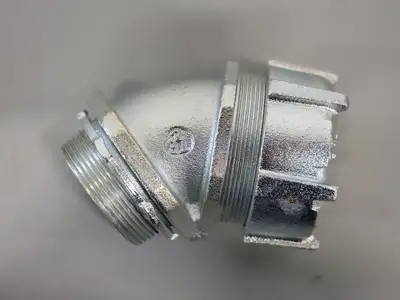 NEW THOMAS & BETTS 5247
