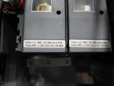 Danfoss VLT FC-102P7K5T2E21H2XGX7XXSXXXXAXBXCXXXXDX HVAC Drive 10 HP/7.5kW Used