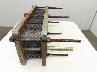 ITT Bell & Gossett GPX161-051 Plate Heat Exchanger 150 PSI 2" NPT 32"x 12"