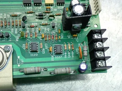 USED HAAS AUTOMATION 323051E