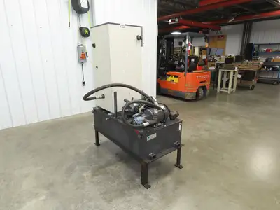 Daikin Hydraulic Power Unit 6.8GPM 220V w/Chiller 1.5kW & Circulation Pump/Motor