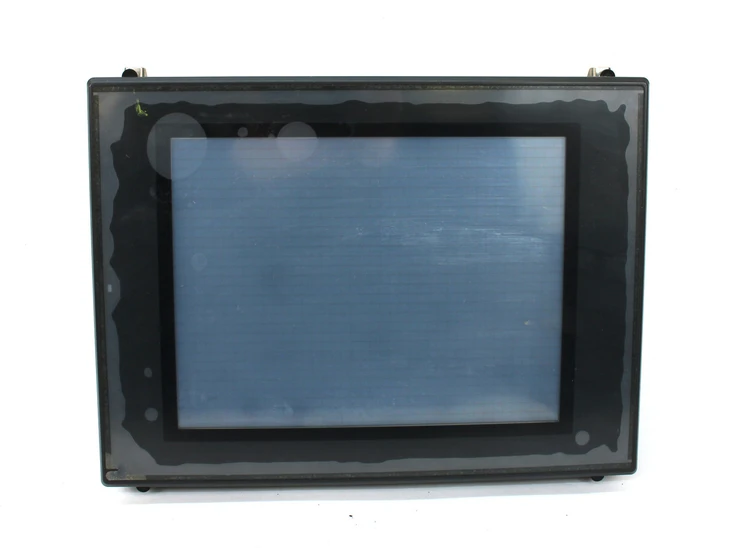 Used KEYENCE VT2-10TB Automation Control (HMI) | Industrial Parts R Us Inc. #360074