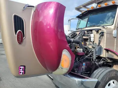 USED 2007 PETERBILT 335