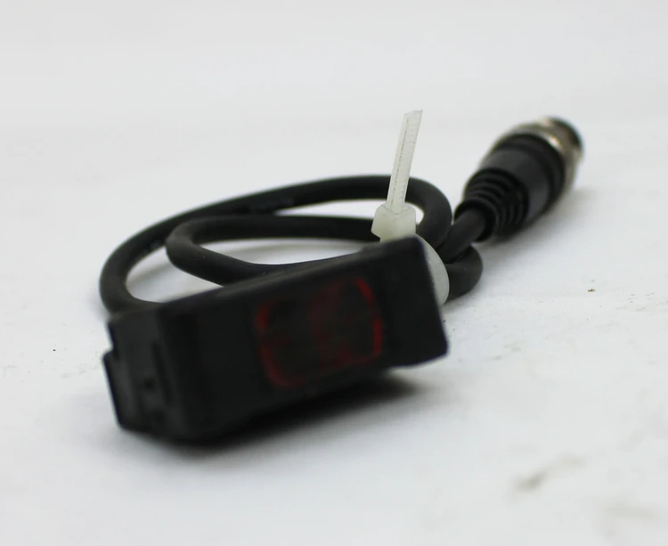 Used SQUARE D PZ-M33 Photoelectric Sensors Kentucky US | Industrial Parts R Us Inc. #357128
