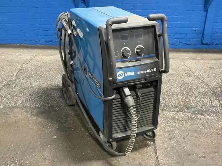 Used MILLER MILLERMATIC 252 Mig Welders Ohio US | HGR 24 #1506600