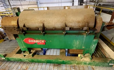 Derrick DE-1000 LP GBD oilfield decanter centrifuge skid, 316SS.