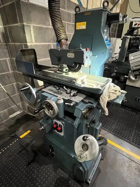 Used JONES 6 X 18 Reciprocating Surface Grinders Connecticut US | HARITON MACHINERY COMPANY #786734