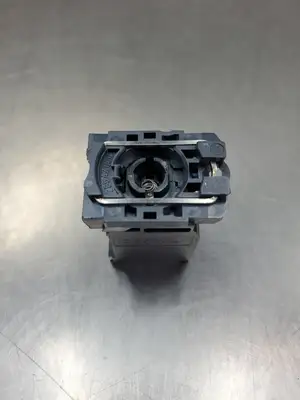 USED Schneider Electric ZB5AZ009 PILOT LIGHT, (ZB.-.V3)