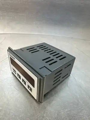 Eaton Corporation 57701-462 Digital Counter Totalizer (BIN-1.3.4)