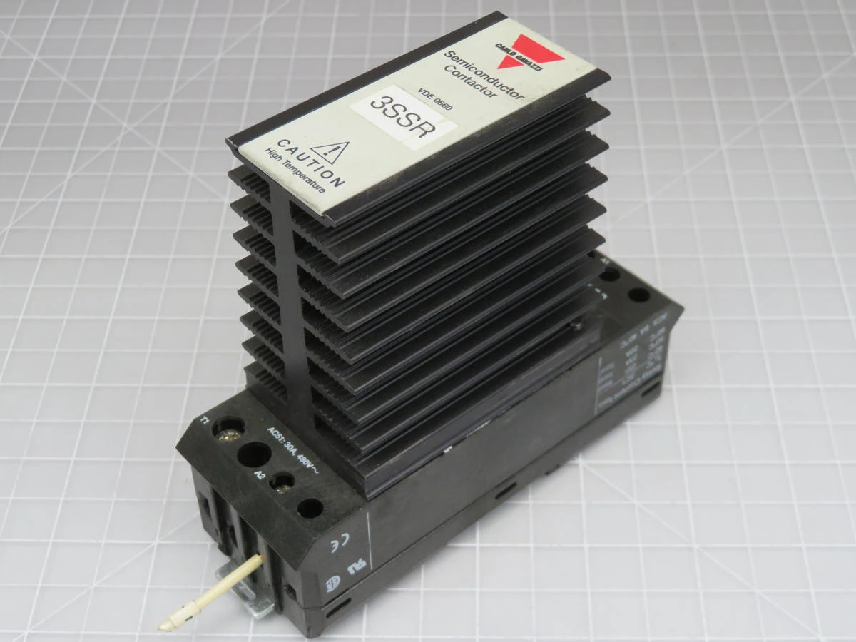 Used CARLO GAVAZZI _UNKNOWN_ Relays & Switches Texas US | OCO Industrial #1682861
