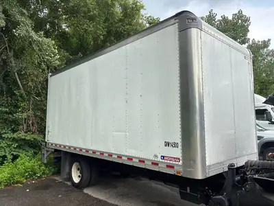 Used 2024 ISUZU NPR HD Box trucks Florida US | Truck and Van Outlet #1509131