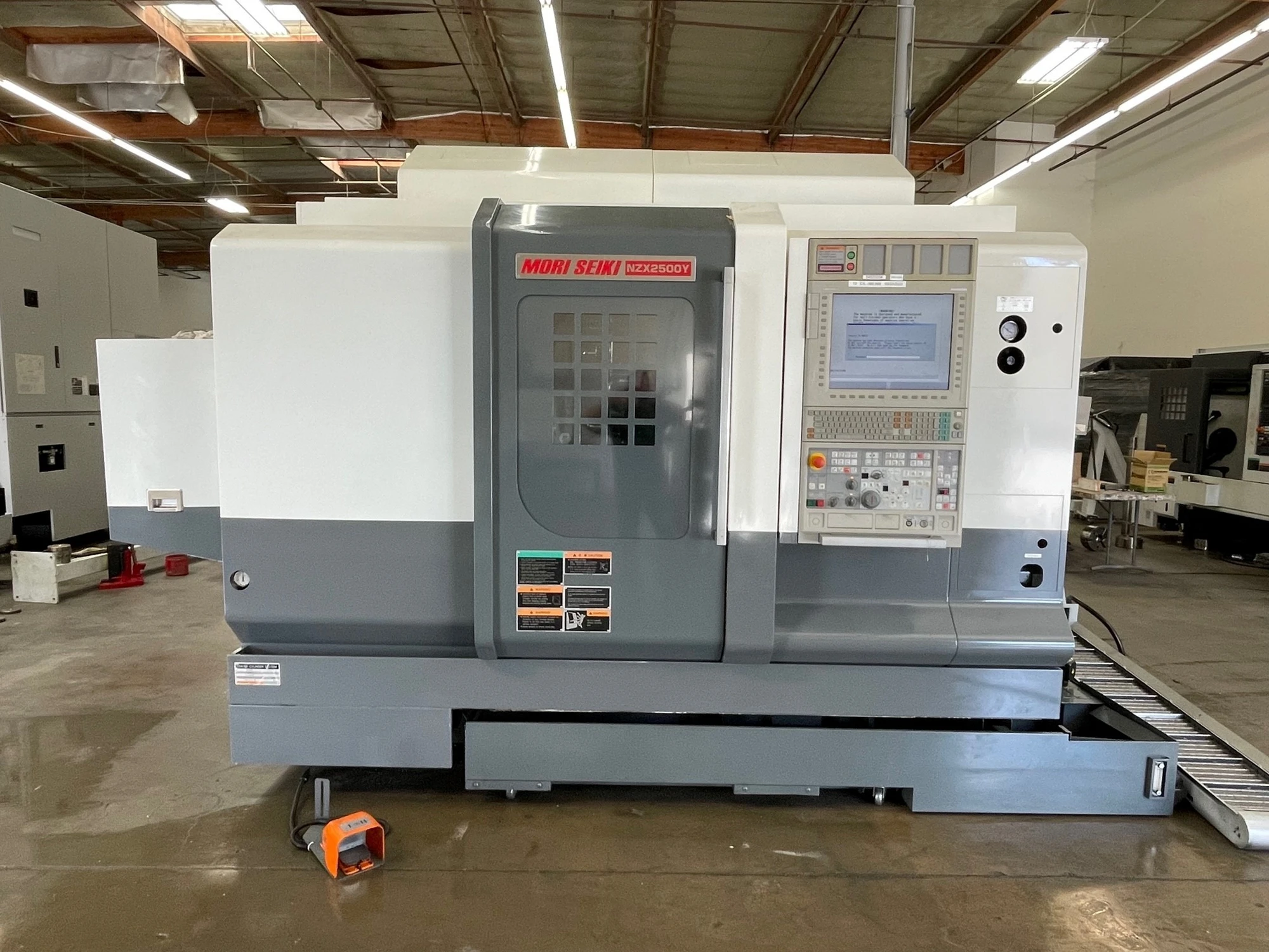 Used 2013 DMG MORI NZX-2500Y/600 CNC LATHES MULTI AXIS 210418