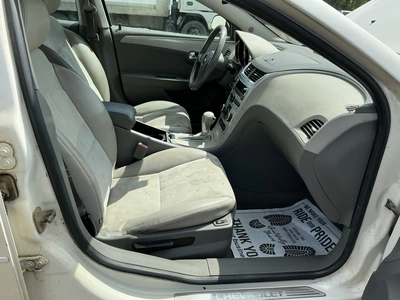 USED 2011 CHEVROLET MALIBU